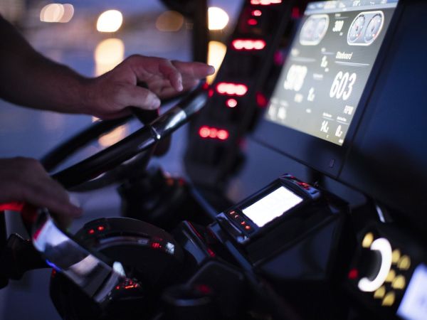 0001--957-1900x1080-0