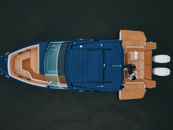 2216-AVIARA DRONE-30